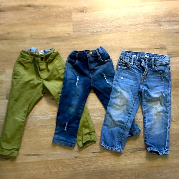 2T pants/jeans bundle - Picture 2 of 3